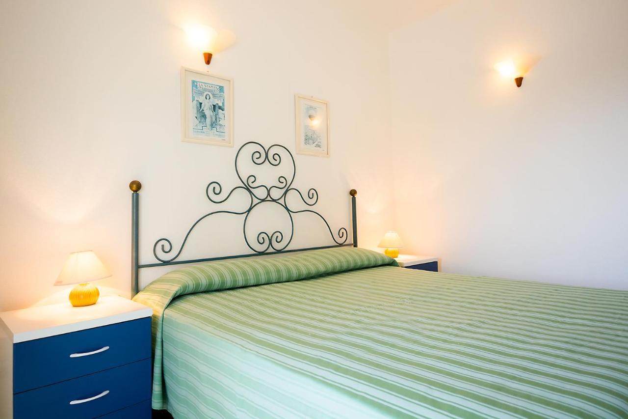 Hotiday Apartment Collection - Villa Alba Cala Liberotto Exteriör bild